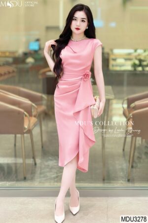 Váy Thiết Kế MDU3278 Màu Hồng Nhạt Thiết Kế Hoa Rời Linh Động
