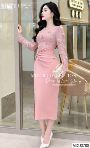 Váy Thiết Kế MDU3780 Chất Ren Hoa Đính Dệt Nổi Phối Tùng Váy Mango Ý, Đứng Phom, Xẻ Trước