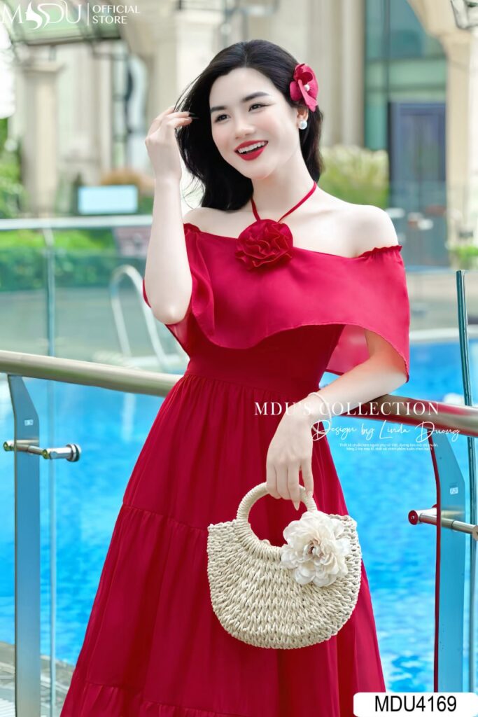 Top 10+ Mẫu Đầm Maxi Dáng Dài Thiết Kế Tinh Tế, Điệu Đà Cho Chị Em 14 Đầm Maxi Dáng Dài màu Trơn