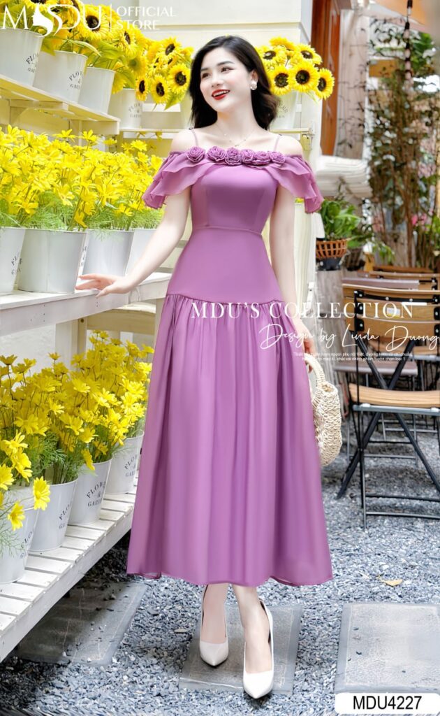 Top 10+ Mẫu Váy Hở Lưng Đi Tiệc Quyến Rũ Không Thể Bỏ Lỡ 11 photo 2024 07 03 16 14 25 Mdu Fashion