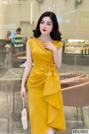 Váy Thiết Kế MDU3502 Dáng Xẻ Tà Đính Hoa Độc Đáo Và Cuốn Hút