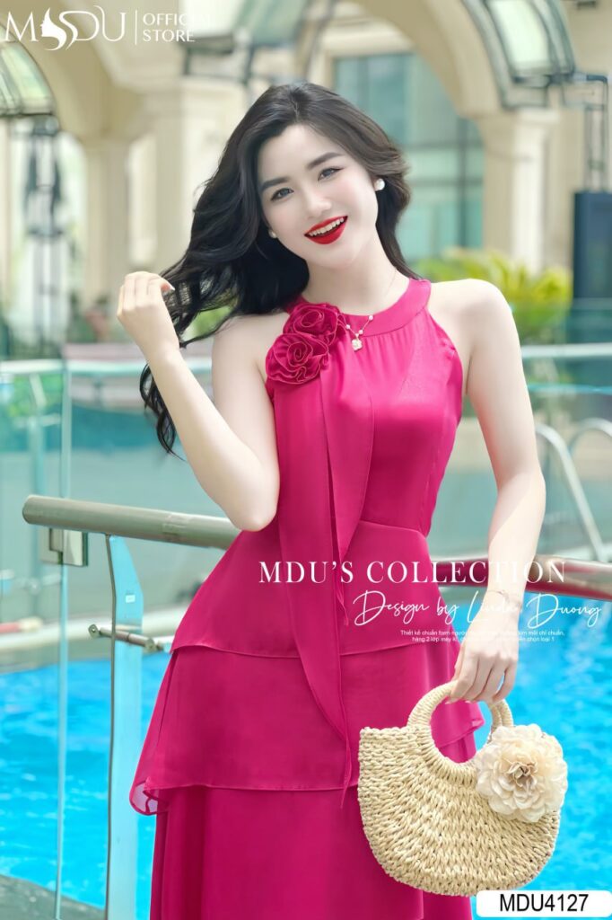 Top 10+ Mẫu Đầm Body Cổ Yếm Cao Cấp Từ Thương Hiệu Mdu Fashion 19 Cách phối đồ với đầm body cổ yếm cho mọi dịp