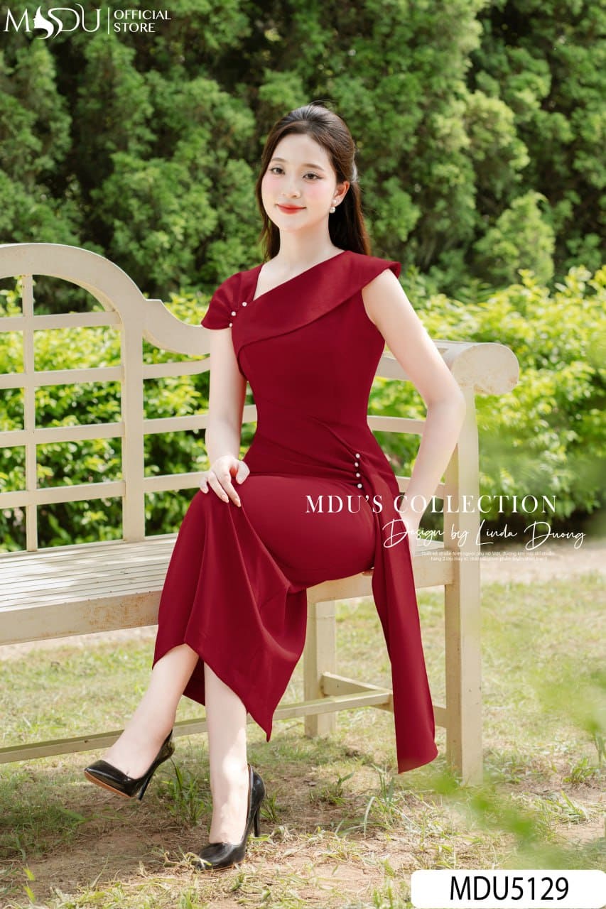 Bật Mí 7 Mẫu Đầm Body Dự Tiệc Sắc Sảo, Quyến Rũ Cho Phái Đẹp 11 Đầm body dụ tiệc lệch vai - Gợi cảm tinh tế