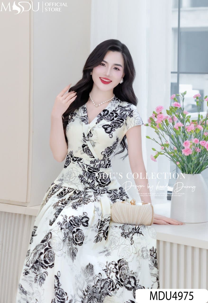 Top 8 Đầm Công Sở Sexy - Xu Hướng Thời Trang Thanh Lịch Và Quyến Rũ 14 Đầm Công Sở Sexy Cổ V Sâu