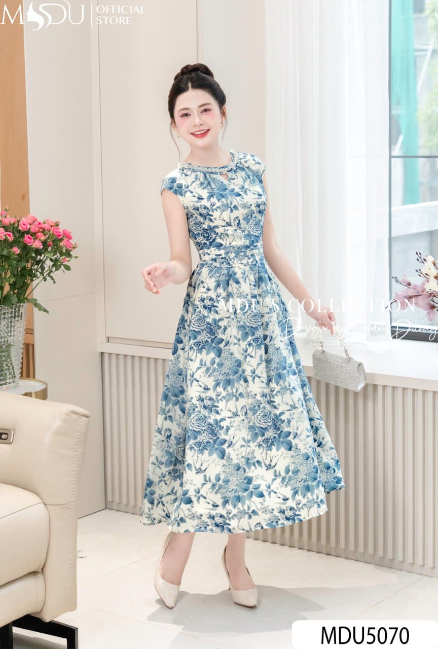 Đầm Dự Tiệc Cho Người Gầy – Lựa Chọn Tinh Tế Giúp Bạn Tỏa Sáng 10 Đầm dự tiệc cho người gầy - Họa tiết nổi bật