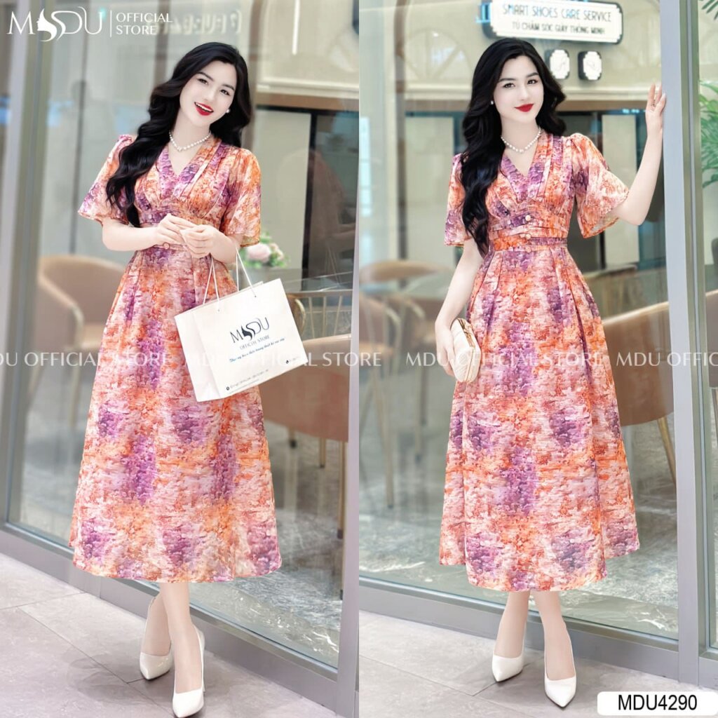 Top 10+ Đầm Khiêu Vũ Dự Tiệc Phong Cách Hiện Đại 4 Đầm Khiêu Vũ Dự Tiệc Cổ Chữ V