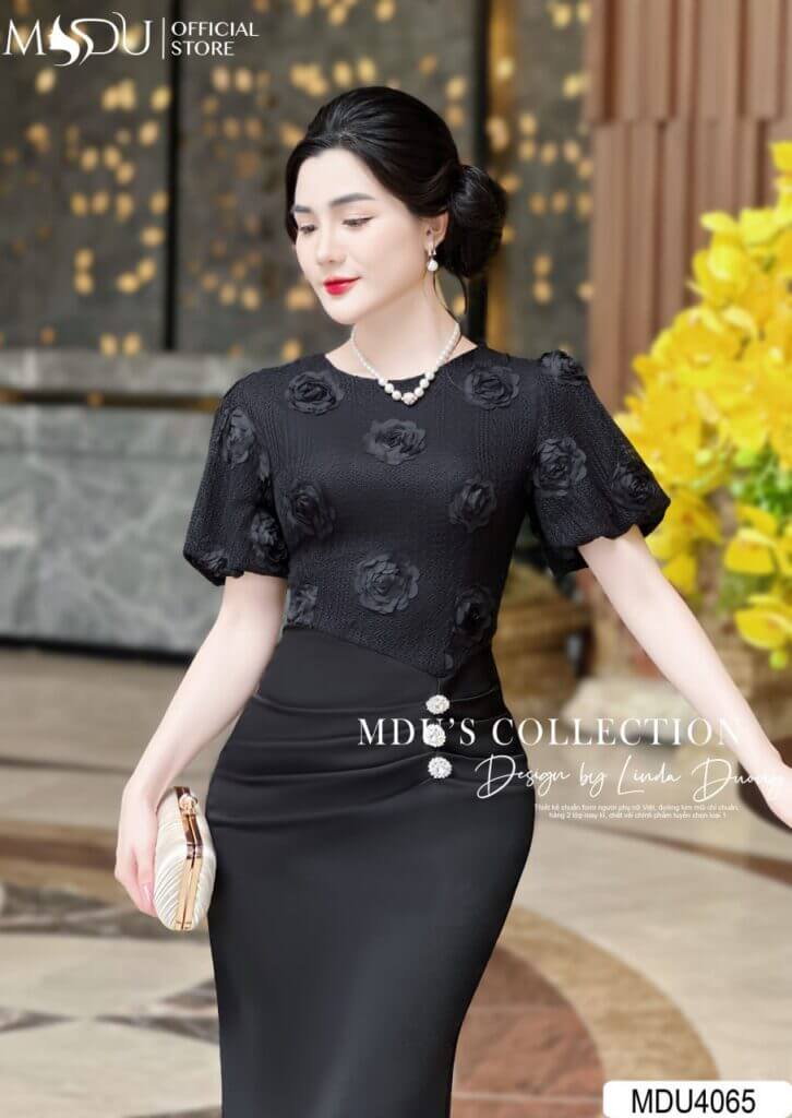 Top 10+ Mẫu Váy Đen Công Chúa Sang Trọng, Bí Ẩn Và Quyến Rũ Cho Mọi Sự Kiện 8 Đầm đen công chúa tay phồng cổ điển