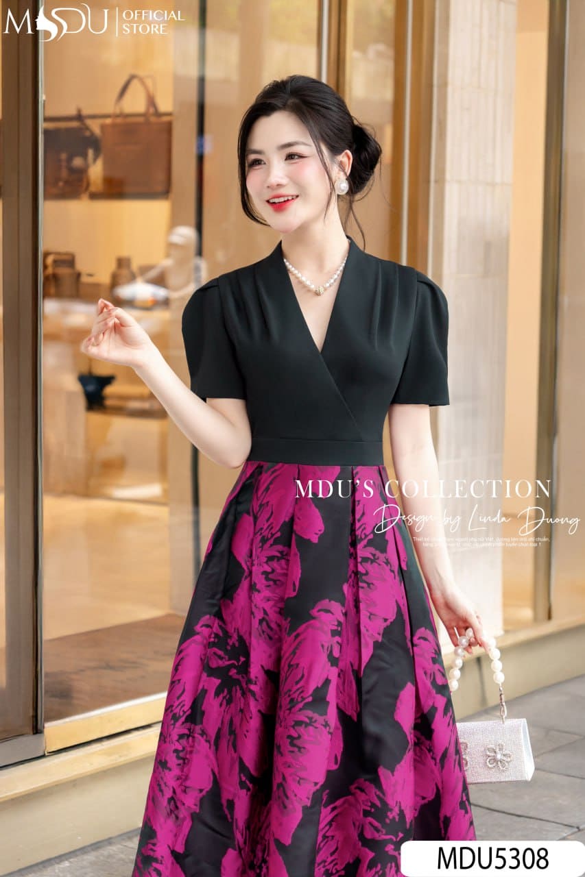 Top 10+ Đầm Thiết Kế Dáng Dài Hot Nhất 2025 – Bí Quyết Tỏa Sáng Thanh Lịch Cho Nàng 15 Chọn Đầm Thiết Kế Dáng Dài Cho Người Mũm Mĩm