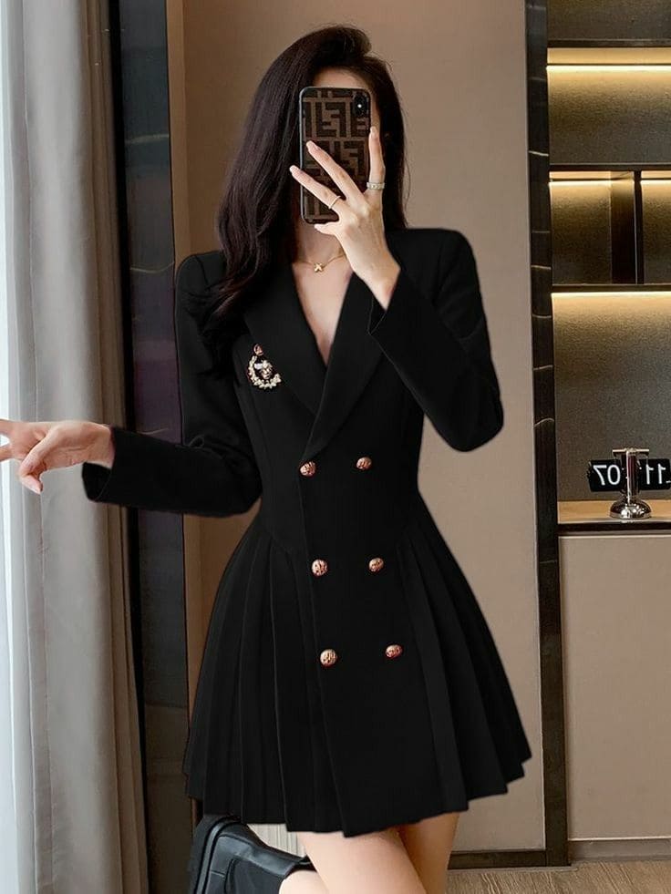 Top 10+ Mẫu Đầm Vest Thiết Kế Thanh Lịch Và Sang Trọng Cho Phái Đẹp 5 Những Kiểu Dáng Đầm Vest Thiết Kế Bạn Không Thể Bỏ Qua - Đầm Vest Hai Hàng Khuy