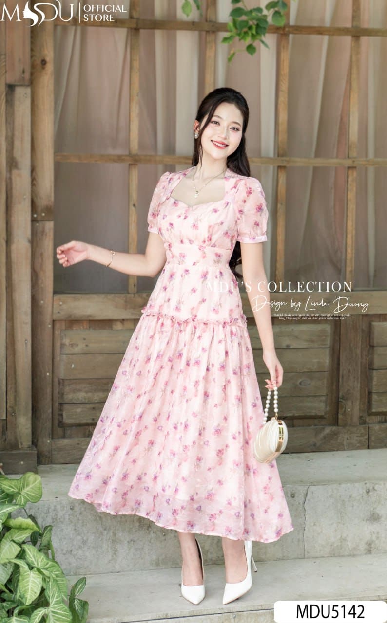 Váy Hoa Thiết Kế - Lựa Chọn Hoàn Hảo Cho Phong Cách Nữ Tính Và Đẳng Cấp 5 Váy Hoa Thiết Kế Cho Dáng Người Thanh Mảnh