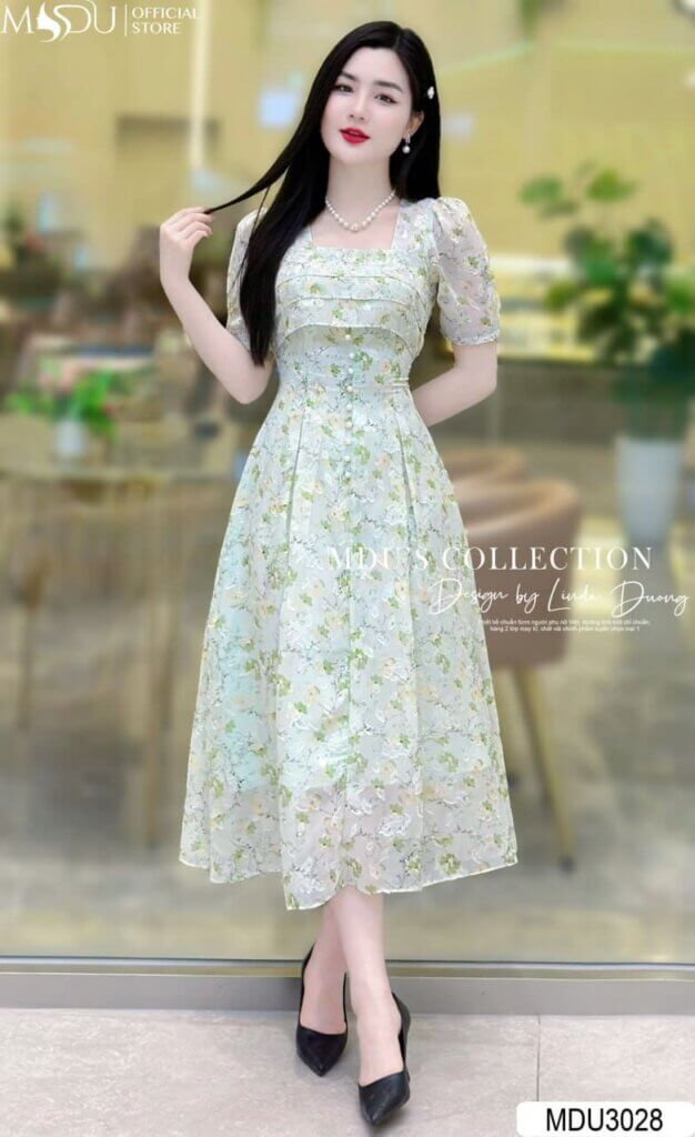 Top 10+ Mẫu Đầm Hoa Nhí Dáng Dài Thanh Lịch Và Đầy Duyên Dáng Đến Từ MDU Fashion 3 Đầm Hoa Nhí Dáng Dài Cổ Chữ V