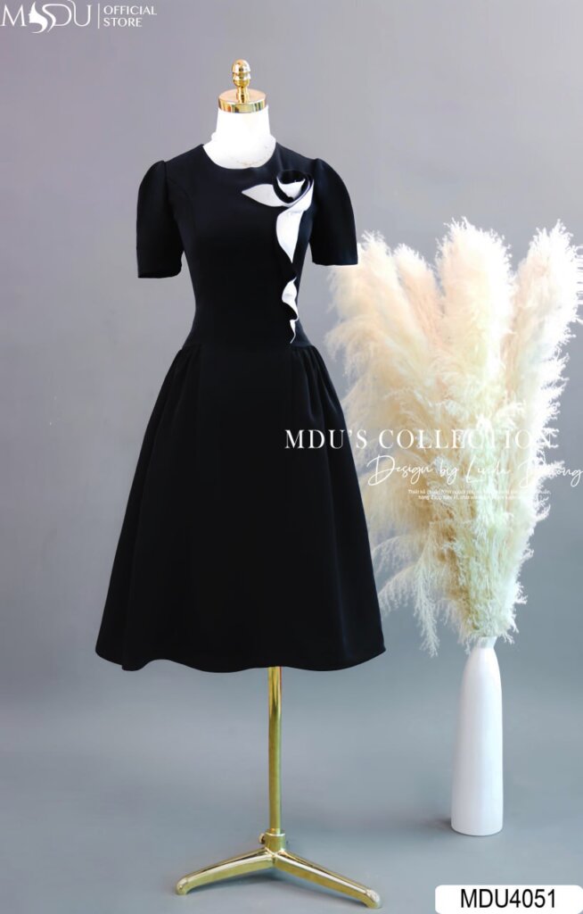 10+ Mẫu Váy Công Sở Mùa Hè Mát Mẻ Và Thanh Lịch Cho Nàng Công Sở 18 Cách phối phụ kiện với váy công sở mùa hè
