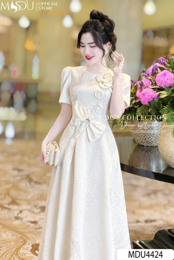 Top 10+ Đầm Body Mang Giày Thể Thao Độc Đáo Từ MDU Fashion - Thương Hiệu Thiết Kế Cao Cấp 17 Chọn đầm theo xu hướng và mùa