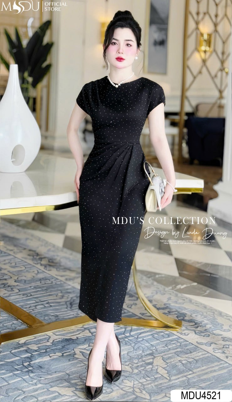 Khám Phá Đầm Body Bigsize: Thời Trang Tôn Dáng, Nâng Tầm Phong Cách 13 Phối Đầm Body Bigsize Với Phụ Kiện