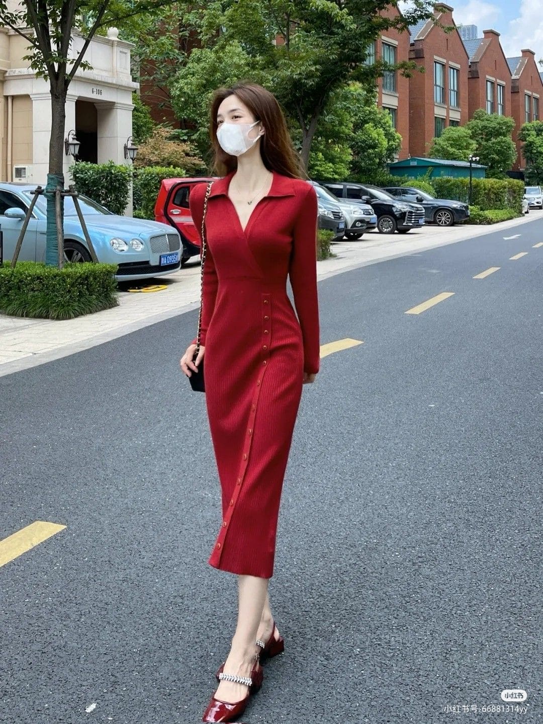 Khám Phá Đầm Len Dáng Dài: Phong Cách Thanh Lịch Cho Ngày Đông Lạnh 11 Phối Đồ Dạo Phố Với Đầm Len Dáng Dài