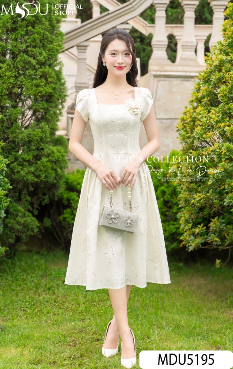 Top Mẫu Váy Công Chúa Người Lớn Màu Trắng Khiến Chị Em Tỏa Sáng Như Nữ Chính Ngôn Tình 2 Váy Công Chúa Người Lớn Màu Trắng Tôn Dáng Đỉnh Cao
