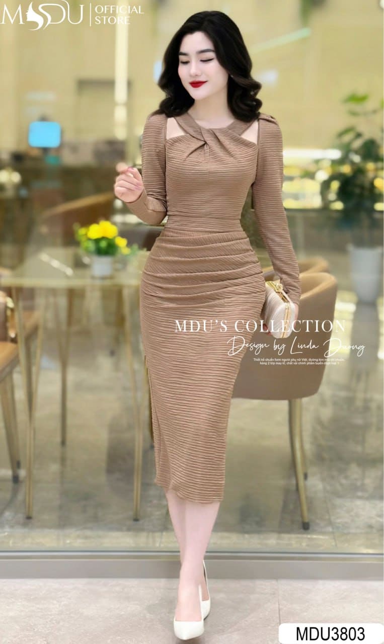 Váy Len Body: Bí Kíp Tôn Dáng, Xinh Xắn Và Siêu Thời Trang Cho Các Nàng 8 Mix Váy Len Body Cho Phong Cách Công Sở