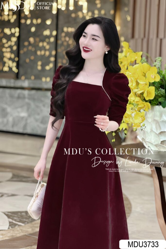 Top 10+ Mẫu Đầm Body Nhún Eo Cao Cấp – Bí Quyết Tôn Dáng Hoàn Hảo Cho Phái Đẹp 3 Đầm body nhún eo cổ vuông