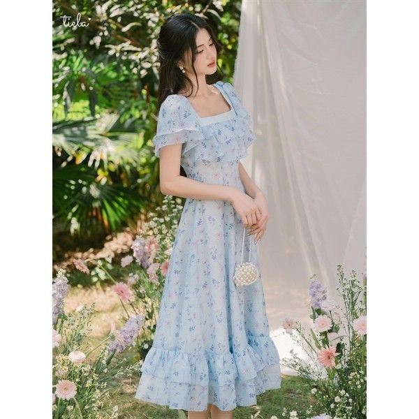 Top 10+ Mẫu Váy Dự Tiệc Màu Xanh Dương Thanh Lịch 13 Cách phối phụ kiện với váy dự tiệc