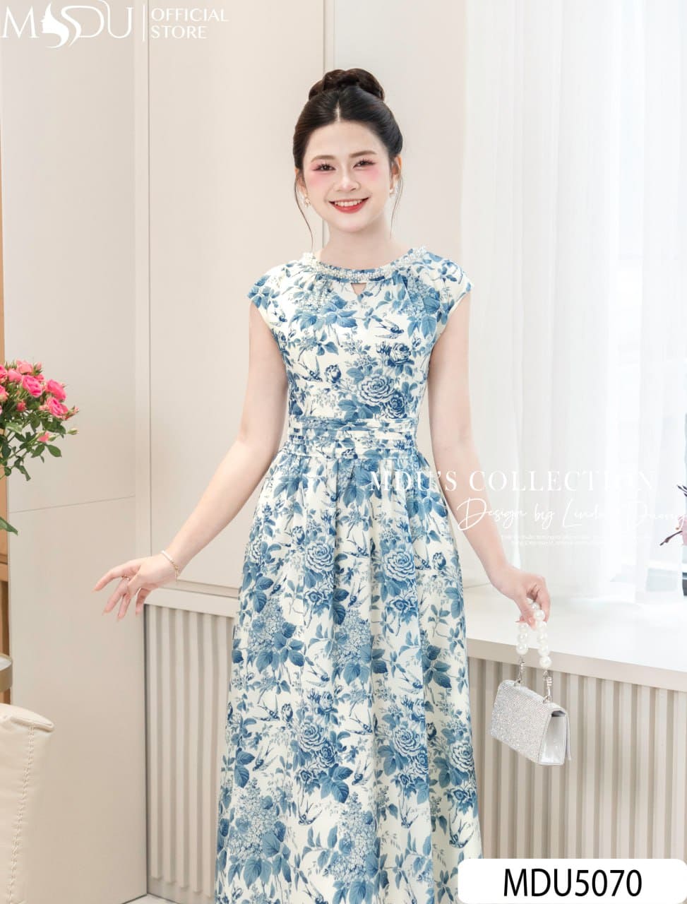 Top 10+ Đầm Dự Tiệc Cho Người Béo Bụng: Tỏa Sáng Với Vẻ Đẹp Đích Thực 3 Đầm dự tiệc cho người béo bụng - Dáng suông