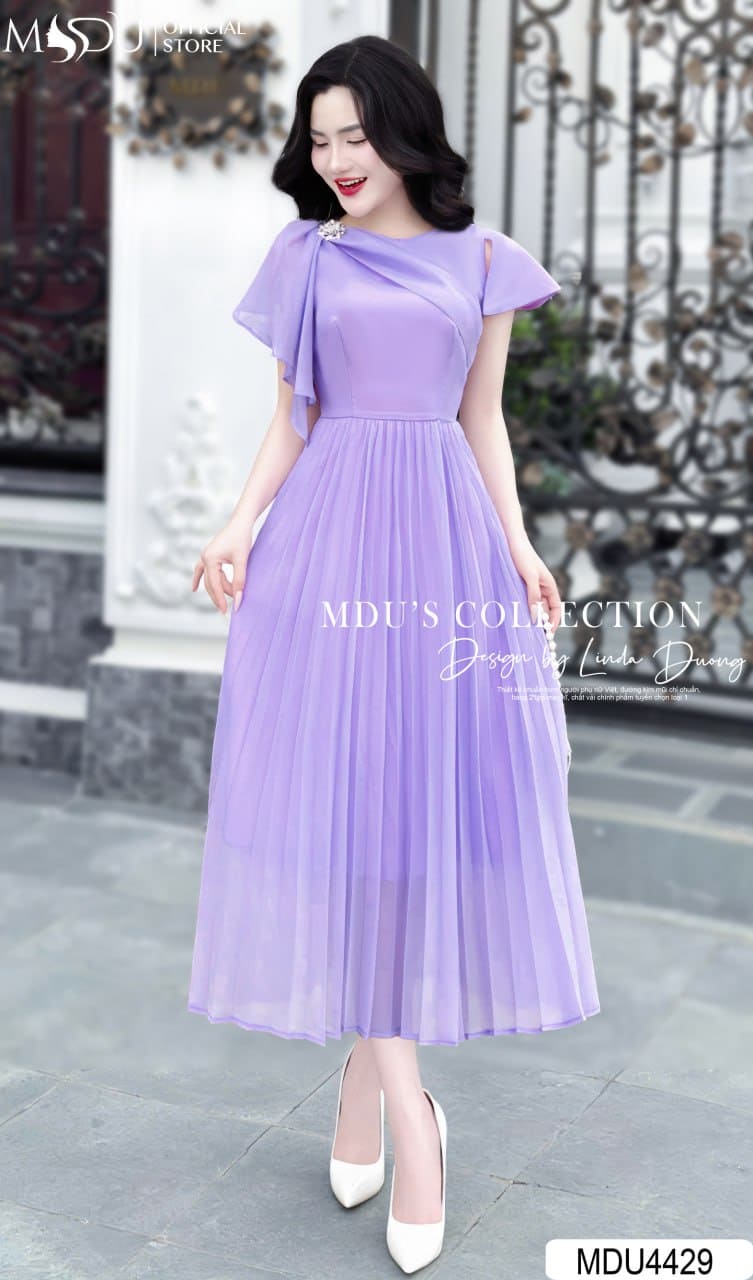 5+ Váy Đầm Dự Tiệc Cho U50 Tinh Tế Và Cuốn Hút 7 Các Kiểu Dáng Váy Đầm Dự Tiệc Cho U50 Nên Thử - Đầm Wrap Dress