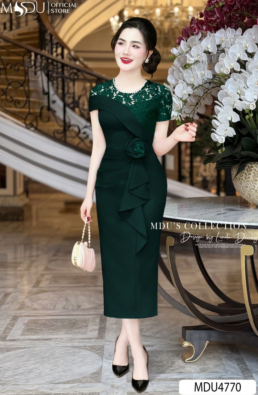 Gợi Ý 8+ Mẫu Đầm Dự Tiệc Cho Mẹ Cô Dâu Đẹp Cực Sang 8 Các Mẫu Đầm Dự Tiệc Cho Mẹ Cô Dâu Theo Độ Tuổi -