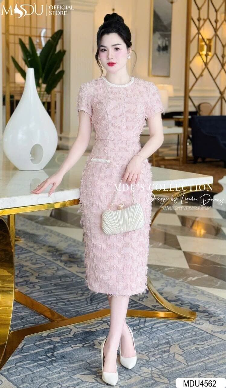 8+ Mẫu Đầm Dự Tiêc Màu Hồng Pastel Siêu Hot 2025 4 Các Mẫu Đầm Dự Tiệc Màu Hồng Pastel Đa Phong Cách - Váy Đính Đá Lấp Lánh