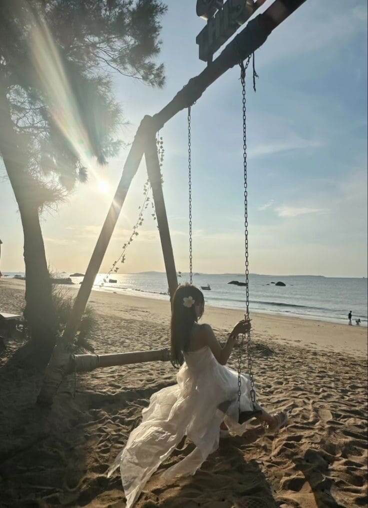 Ảnh Đi Biển Chụp Sau Lưng, Phong Cách Đẹp Quên Lối Về 13 Mẹo Chụp Ảnh Đi Biển Từ Phía Sau Đẹp Hơn