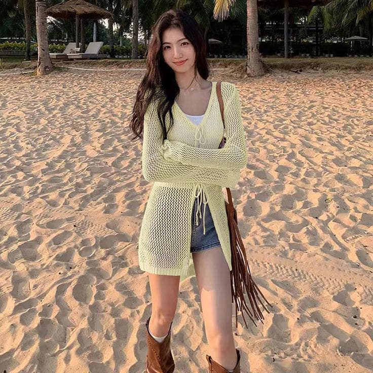 Mẹo Phối Đồ Áo Cardigan Đi Biển Để Đẹp Từ Sáng Đến Tối 3 Đặc Điểm Nào Làm Nên Sức Hút Của Áo Cardigan Đi Biển - Chất Liệu Thoáng Mát, Nhẹ Như Gió