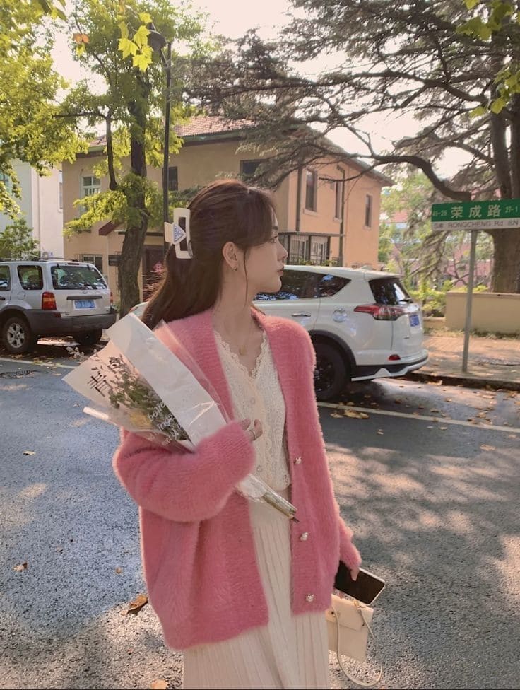 Mẹo Phối Đồ Áo Cardigan Đi Biển Để Đẹp Từ Sáng Đến Tối 9 Cách Phối Đồ Với Áo Cardigan Đi Biển Để Thành "Tâm Điểm" Mọi Ánh Nhìn