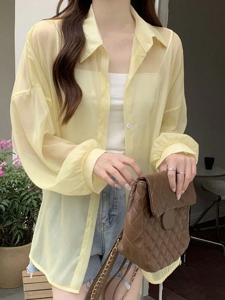 Gợi Ý Áo Sơ Mi Đi Biển Đẹp Cho Nàng Mặc Lên Là Có Ảnh Xịn 9 Áo Sơ Mi Voan Tay Dài