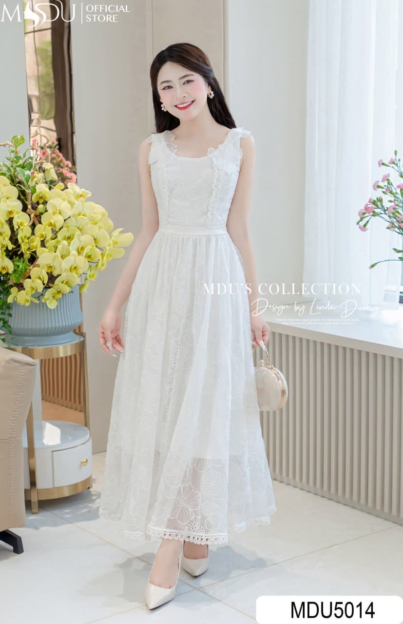 Tinh Khôi Với 7 Mẫu Đầm Maxi Trắng Đi Biển Duyên Dáng 6 Các Kiểu Đầm Maxi Trắng Đi Biển Hot Trend 2025 - Đầm Hai Dây Quyến Rũ