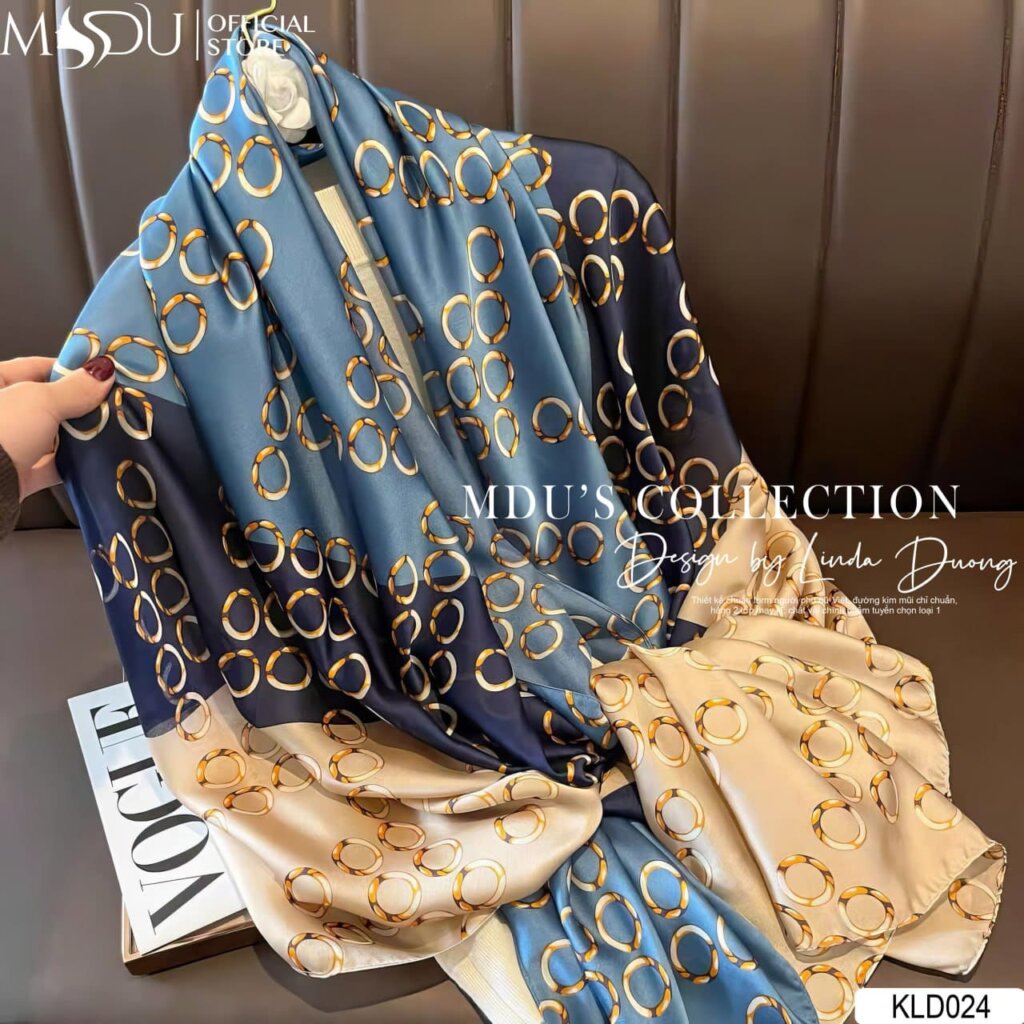 Khăn Choàng Đi Biển: 6 Cách Biến Hóa Phong Cách Đẹp Mê Hoặc 6 khăn choàng đi biển - Chọn Chất Liệu Thoáng Mát