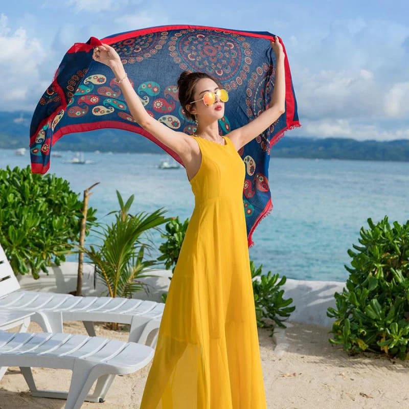 Khăn Choàng Đi Biển: 6 Cách Biến Hóa Phong Cách Đẹp Mê Hoặc 16 Gợi Ý Kết Hợp Khăn Choàng Với Váy Đi Biển