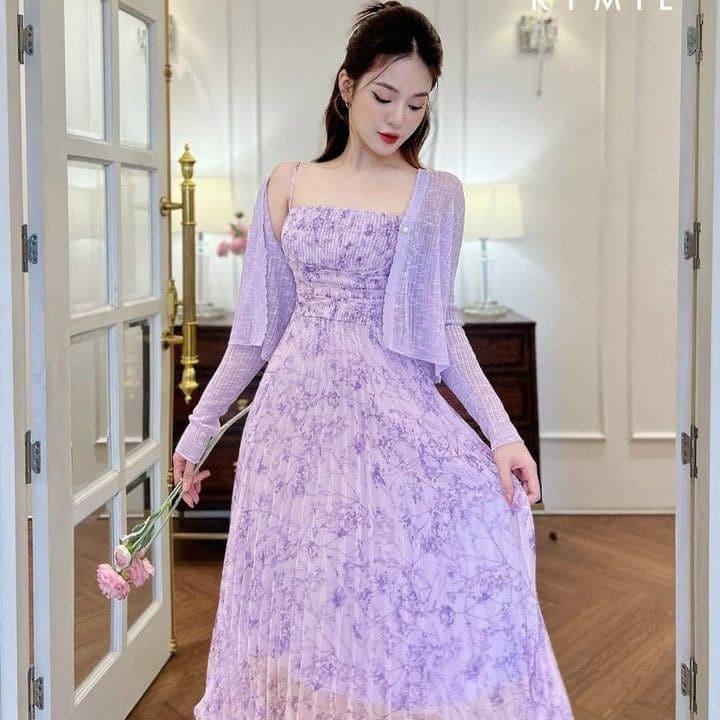 Khám Phá Set Váy Đi Biển Đẹp Mê Hồn Cho Hè 2025 4 Những Kiểu Set Váy Đi Biển Đẹp Đến Ngẩn Ngơ - Set Váy Kèm Áo Khoác