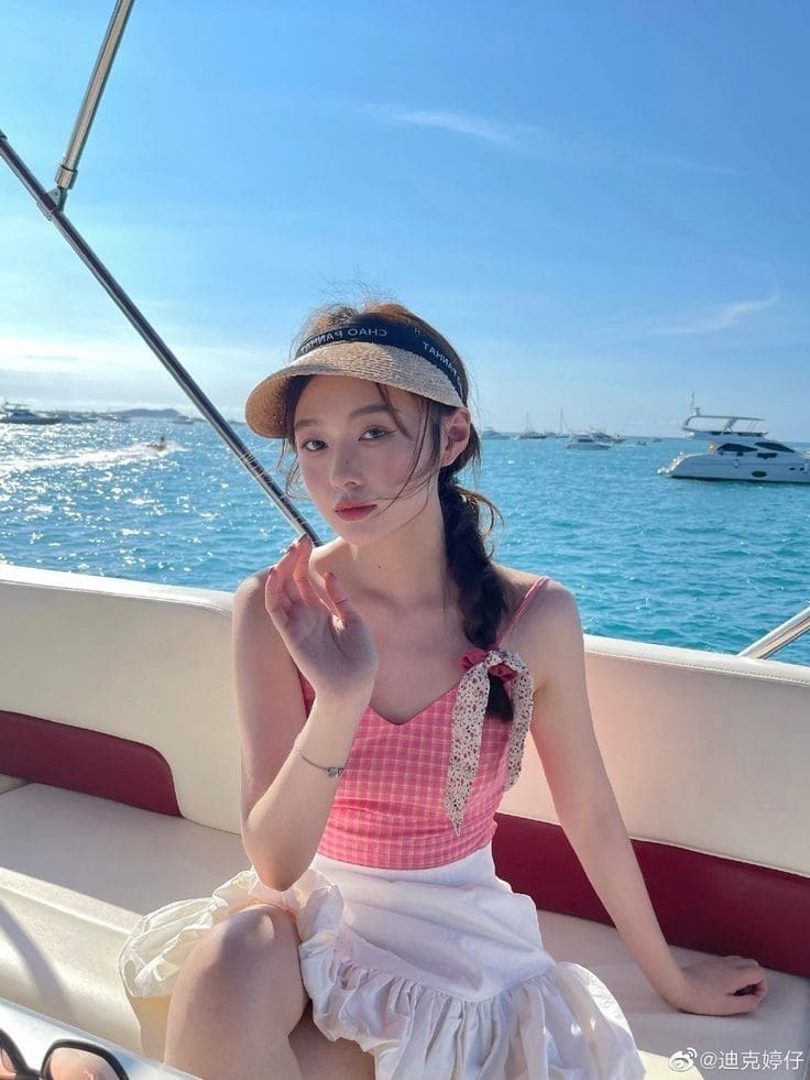 Thời Trang Đi Biển Cho Người Gầy, Tỏa Sáng Mà Không Cần Tăng Cân 14 Lời Kết - Tự Tin Là Tất Cả