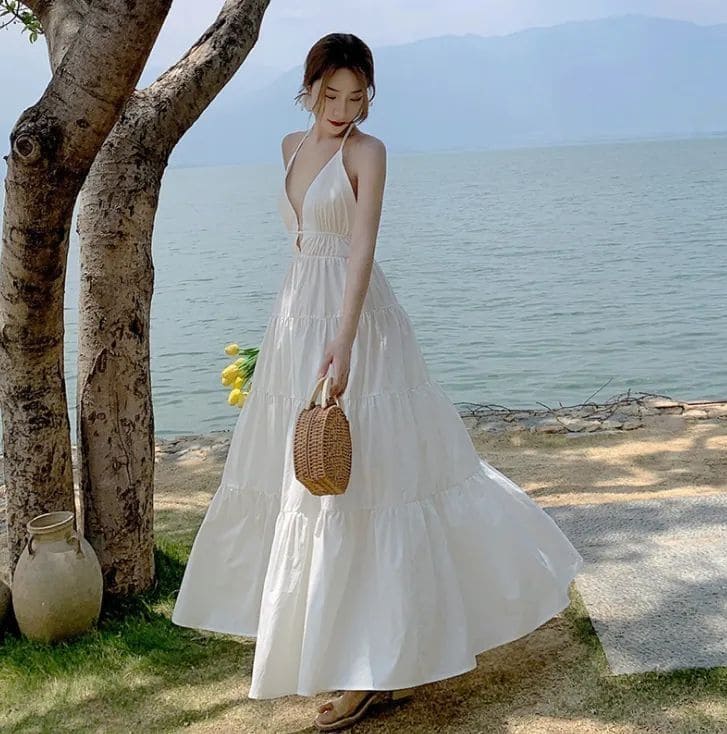 Váy Maxi Đi Biển 2025 - Xu Hướng Thời Trang Không Thể Bỏ Qua 2 Tại Sao Váy Maxi Đi Biển Là Vòng Chọn Hoàn Hảo