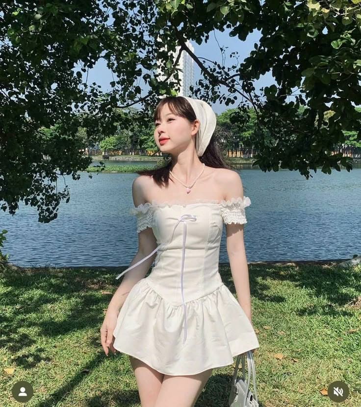 Hướng Dẫn Cách Chọn Đầm Maxi Trễ Vai Đi Biển Đẹp, Chuẩn Form Dáng 11 Chất Liệu Lý Tưởng Cho Đầm Maxi Trễ Vai Đi Biển - Đũi Và Cotton