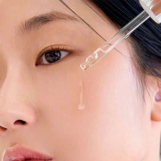 6 Bước Chăm Sóc Da Trước Khi Đi Biển Chia Sẻ Từ Chuyên Gia 5 Top Những Điều Cần Quan Tâm Đến Chăm Sóc Da Trước Khi Đi Biển - Dưỡng ẩm