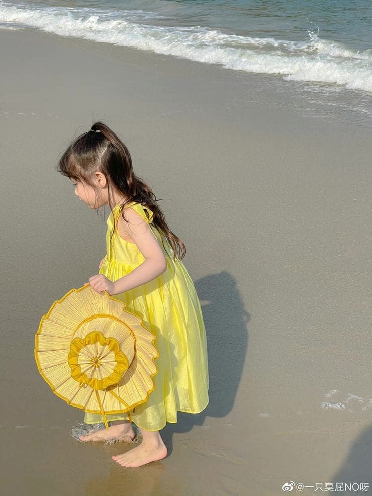 10 Mẫu Đầm Đi Biển Cho Bé Gái Mẹo Chọn Váy Đẹp, Bé Thoải Mái Cả Ngày 16 Những Lưu Ý Khi Chọn Đầm Đi Biển Cho Bé