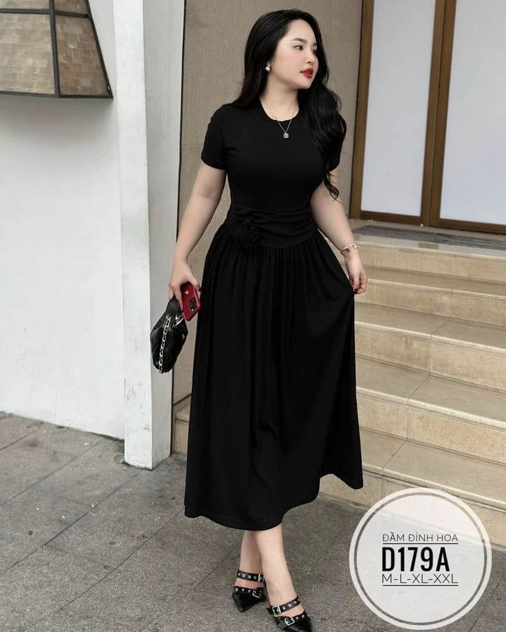 Đầm Maxi Đi Biển Màu Đen Phong Cách Sang Chảnh Quyến Rũ Cho Chị Em 17 Mẹo Chọn Đầm Maxi Đi Biển Màu Đen Phù Hợp Dáng Người