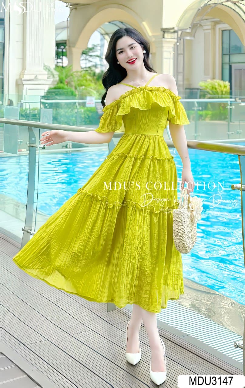 Đi Biển Mặc Gì Cho Người Béo? Xem Ngay 8+ Gợi Ý Này! 4 Những Kiểu Trang Phục Đỉnh Cao Cho Cô Nàng "Tròn Trịa" - Váy Maxi