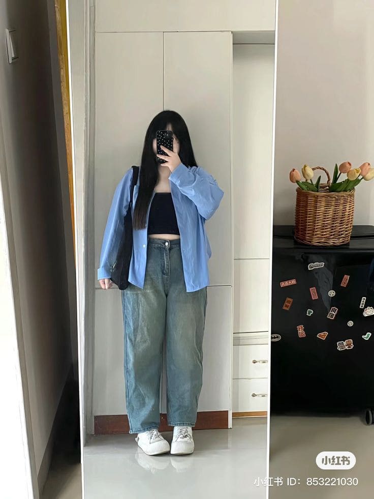 Đi Biển Mặc Gì Cho Người Béo? Xem Ngay 8+ Gợi Ý Này! 9 Những Kiểu Trang Phục Đỉnh Cao Cho Cô Nàng "Tròn Trịa" - Set Áo Hai Dây Và Quần Ống Suông