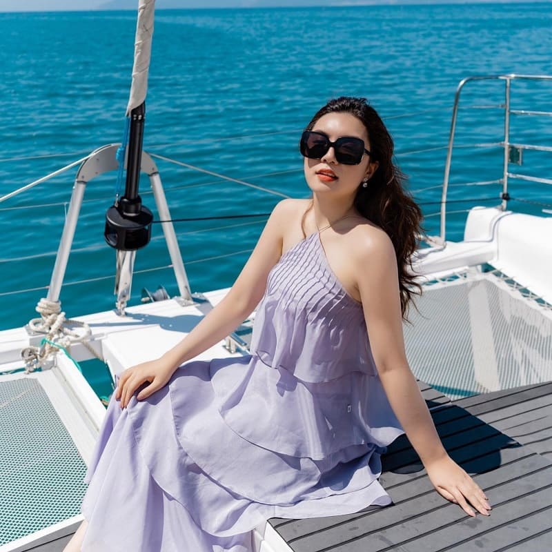 Đi Biển Mặc Gì Cho Người Béo? Xem Ngay 8+ Gợi Ý Này! 2 Tại Sao Người Béo Lại Đau Đầu Khi Chọn Đồ Đi Biển?