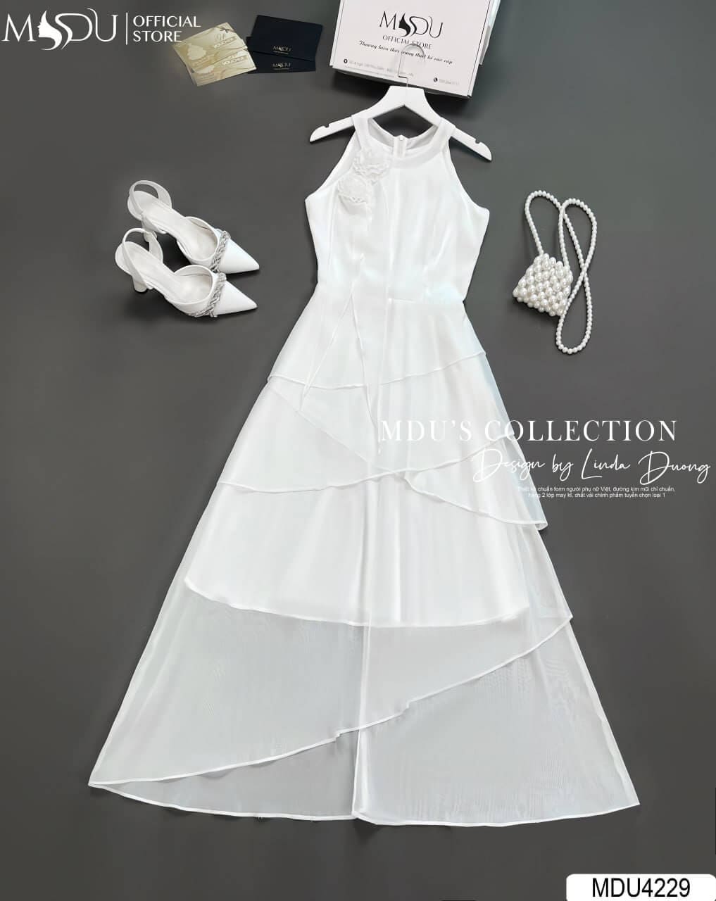 Đi Biển Nên Mặc Đồ Màu Gì Để Vừa Xinh Vừa Nổi Bật ? 12 Chất liệu và phụ kiện - Đừng quên để hoàn hảo hơn