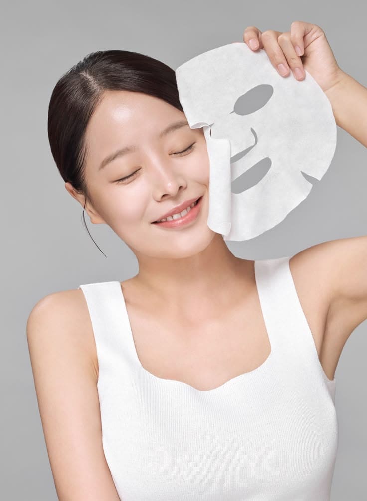 Da Mịn Màng Dưới Ánh Nắng Với 10 Loại Mặt Nạ Dưỡng Da Đi Biển 3 Tại Sao Bạn Cần Mặt Nạ Dưỡng Da Đi Biển?
