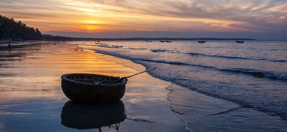Tháng 7 Nên Đi Biển Nào? Lên Đồ Xinh Đẹp, Check-in Biển Đỉnh Nhất Việt Nam 13 Miền Nam - Biển Mũi Né