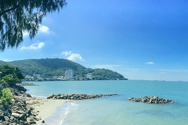 Tháng 7 Nên Đi Biển Nào? Lên Đồ Xinh Đẹp, Check-in Biển Đỉnh Nhất Việt Nam 14 Miền Nam - Biển Vũng Tàu