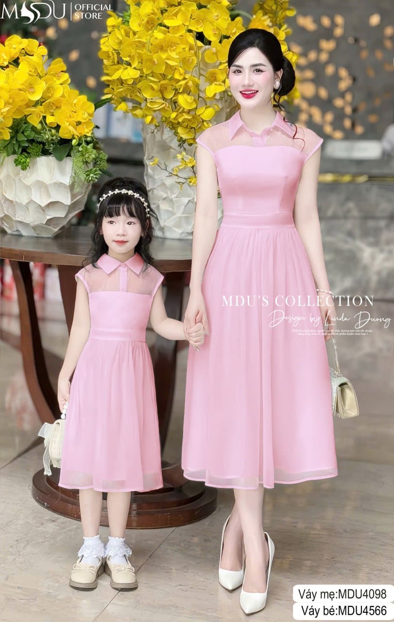 10 Mẫu Thời Trang Đi Biển Cho Bé Đẹp Thoáng Mát Mẹ Không Thể Bỏ Qua 5 Các loại trang phục đi biển cho bé không thể thiếu - Váy đầm