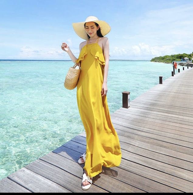 Thời Trang Đi Biển Cho U40 Cách Phối Đồ Vừa Tôn Dáng Vừa Che Khuyết Điểm 3 Thời Trang Đi Biển Cho U40 Cách Phối Đồ Vừa Tôn Dáng Vừa Che Khuyết Điểm